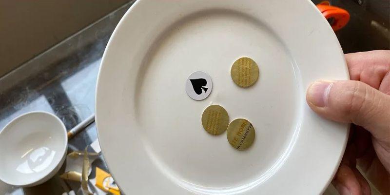 Quân Nón Xóc Đĩa | Chìa Khoá Then Chốt Giúp Thắng Tiền Tỷ 1 Quân nón Xóc Đĩa là thứ không thể thiếu khi tham gia game này