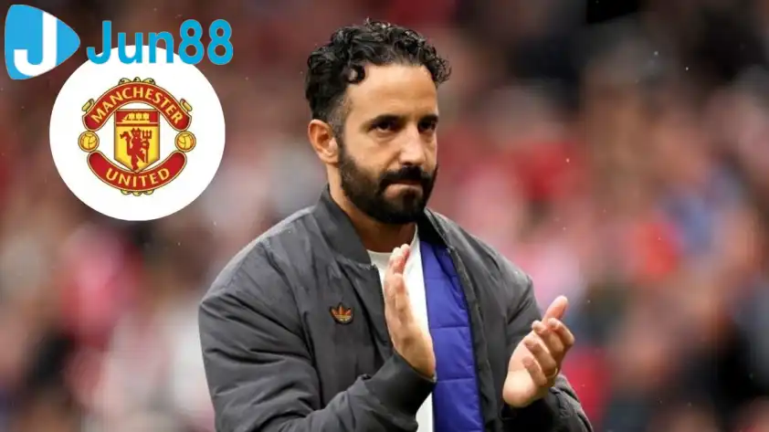 Man Utd đang nỗ lực tăng cường hàng tiền vệ Man Utd đang nỗ lực tăng cường hàng tiền vệ