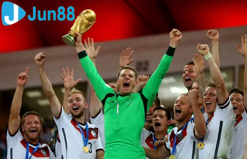 Neuer góp công lớn giúp ĐT Đức vô địch World Cup 2014 Neuer góp công lớn giúp ĐT Đức vô địch World Cup 2014